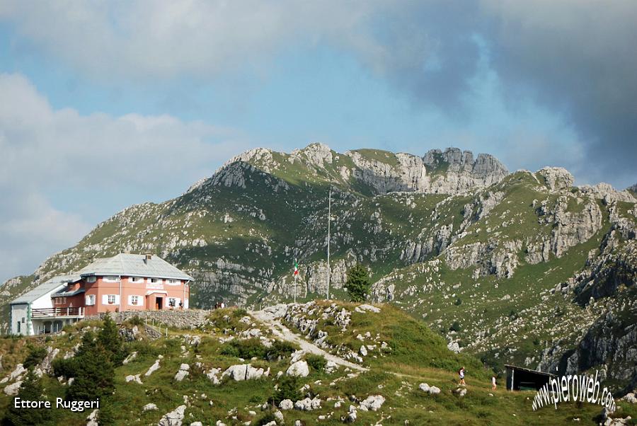 10 - Rifugio Cazzaniga.jpg